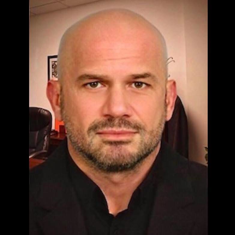 Marian Ivanov, Rechtsanwalt — Porträt